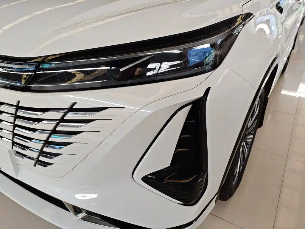 Changan CS75 PLUS — фото 18