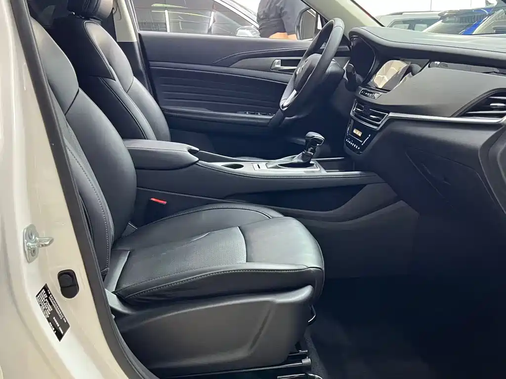 Changan CS35PLUS — фото 17