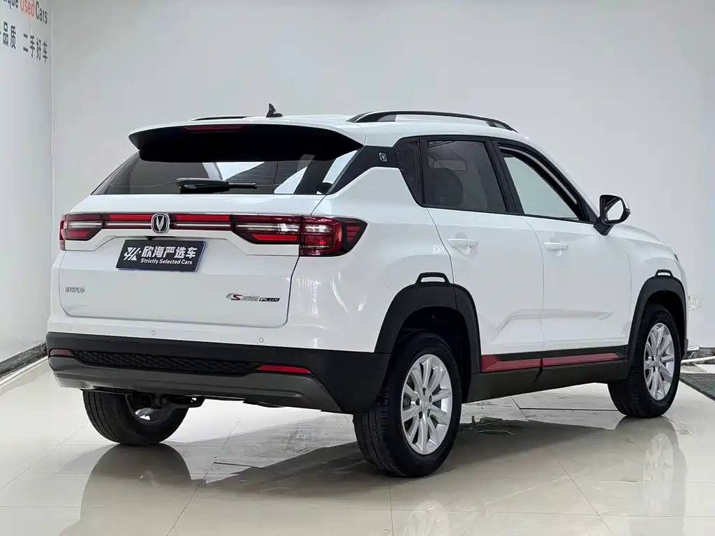 Changan CS35PLUS — фото 4