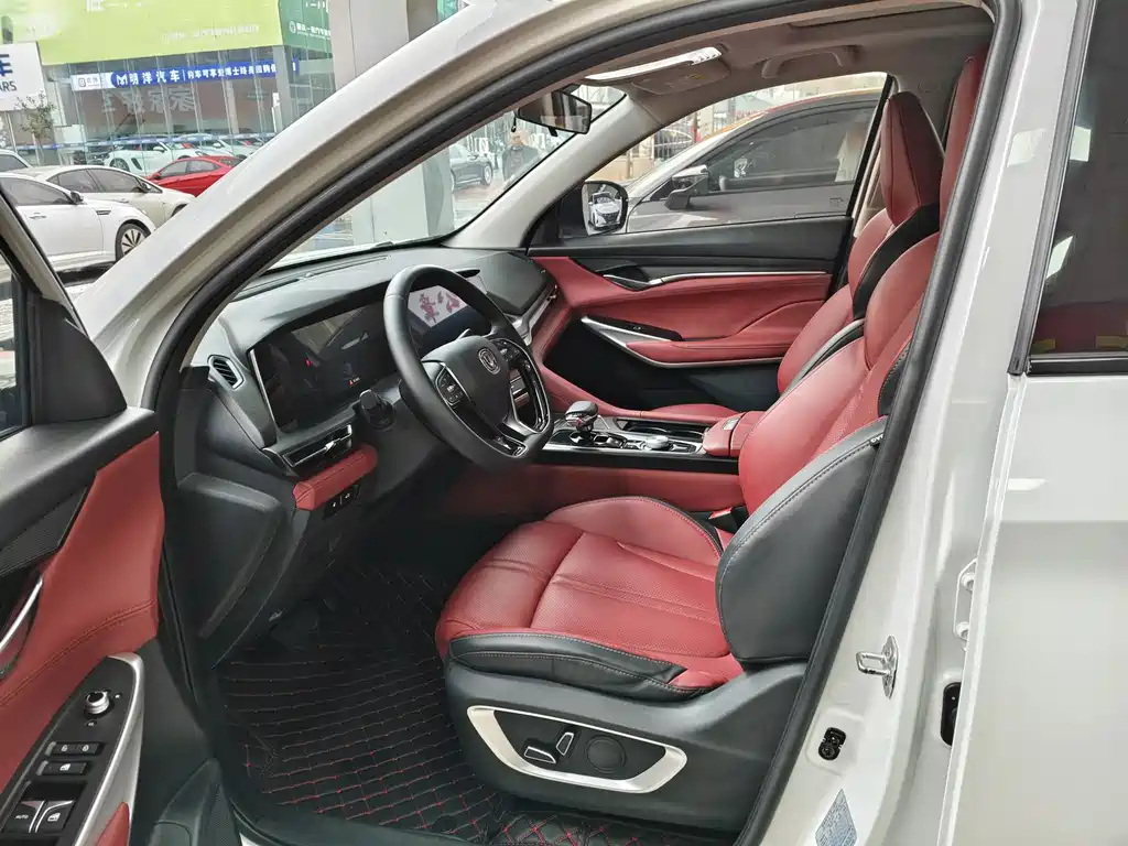 Changan CS75 PLUS — фото 4