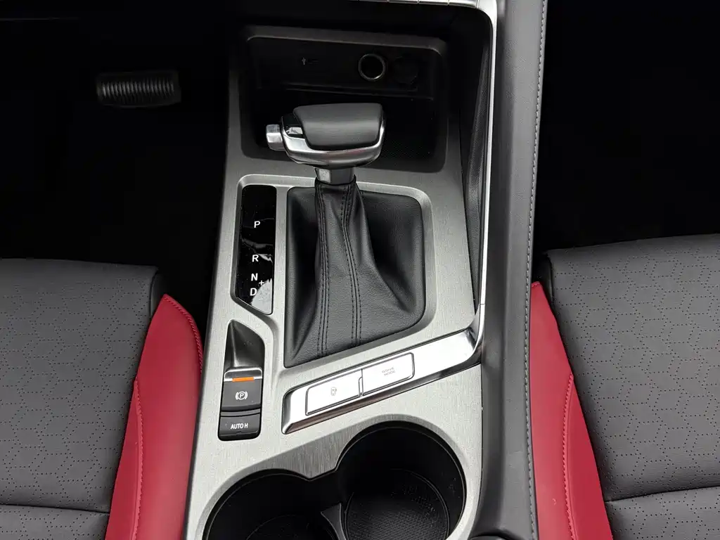 Changan CS35PLUS — фото 15