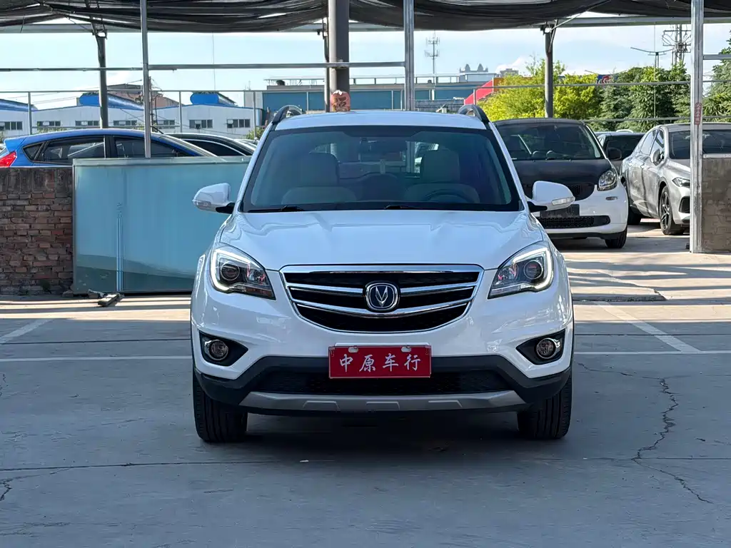 Changan CS35 — фото 2
