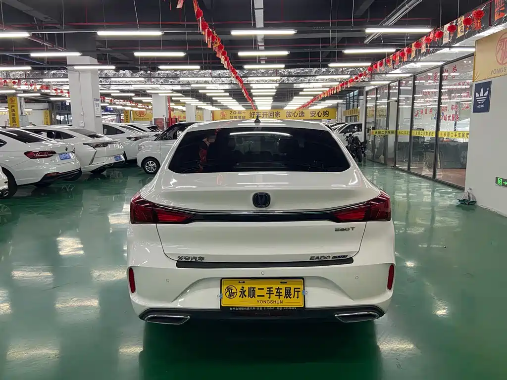 Changan Eado — фото 11