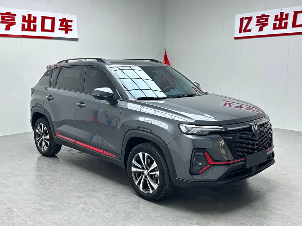 Changan CS35PLUS — фото 3