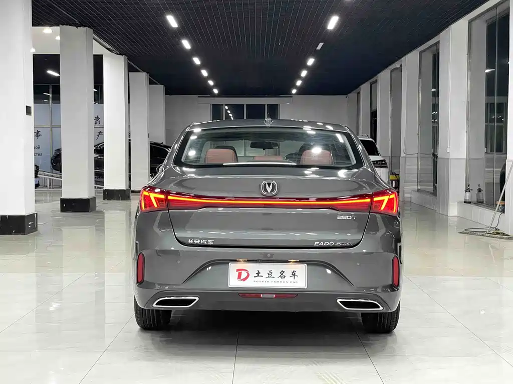 Changan Eado — фото 5