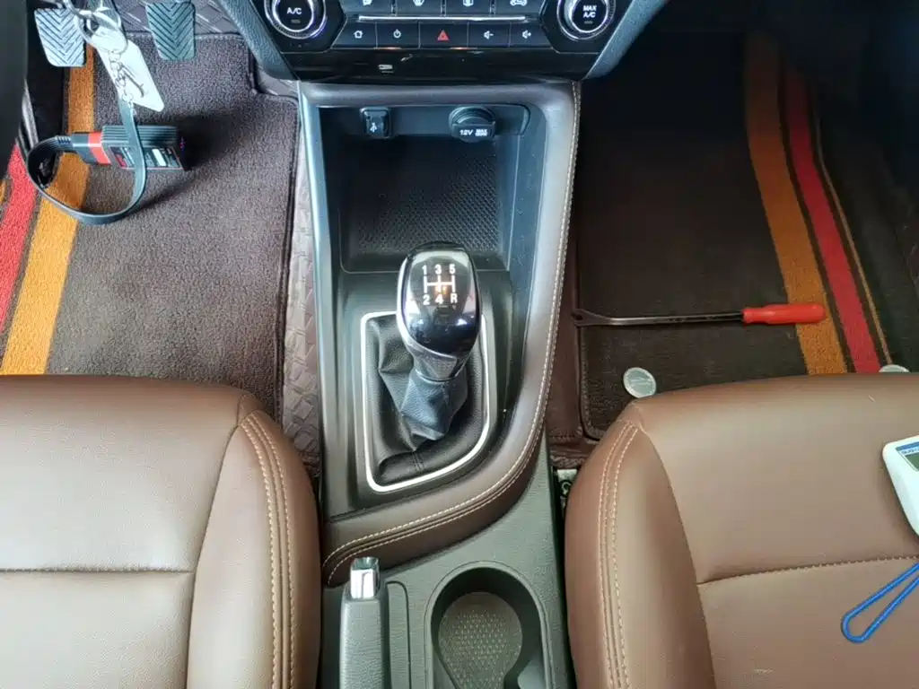 Changan Eado DT — фото 14