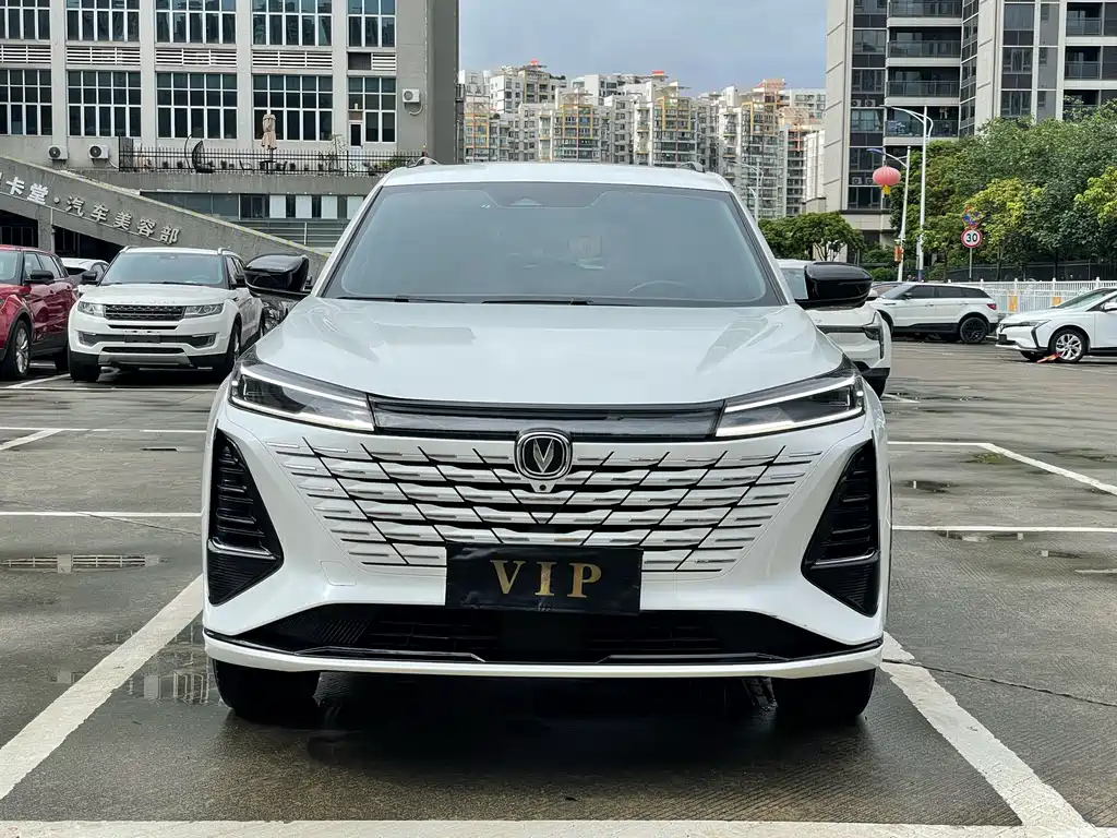 Changan CS75 PLUS — фото 2