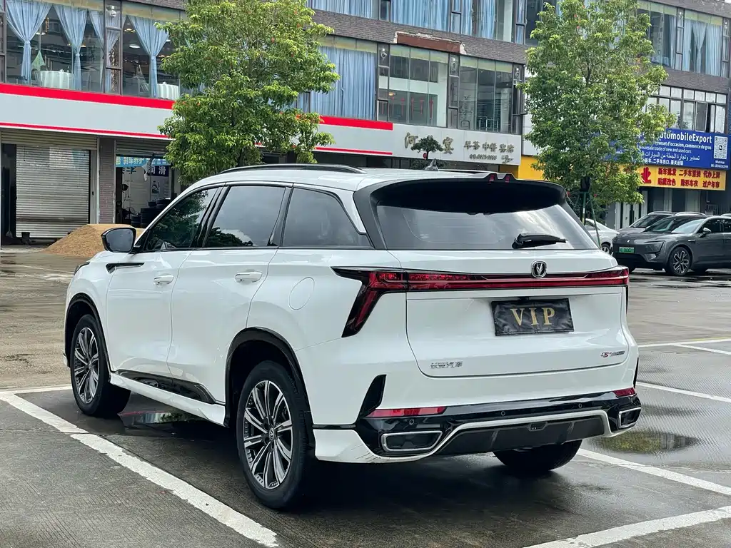 Changan CS75 PLUS — фото 36