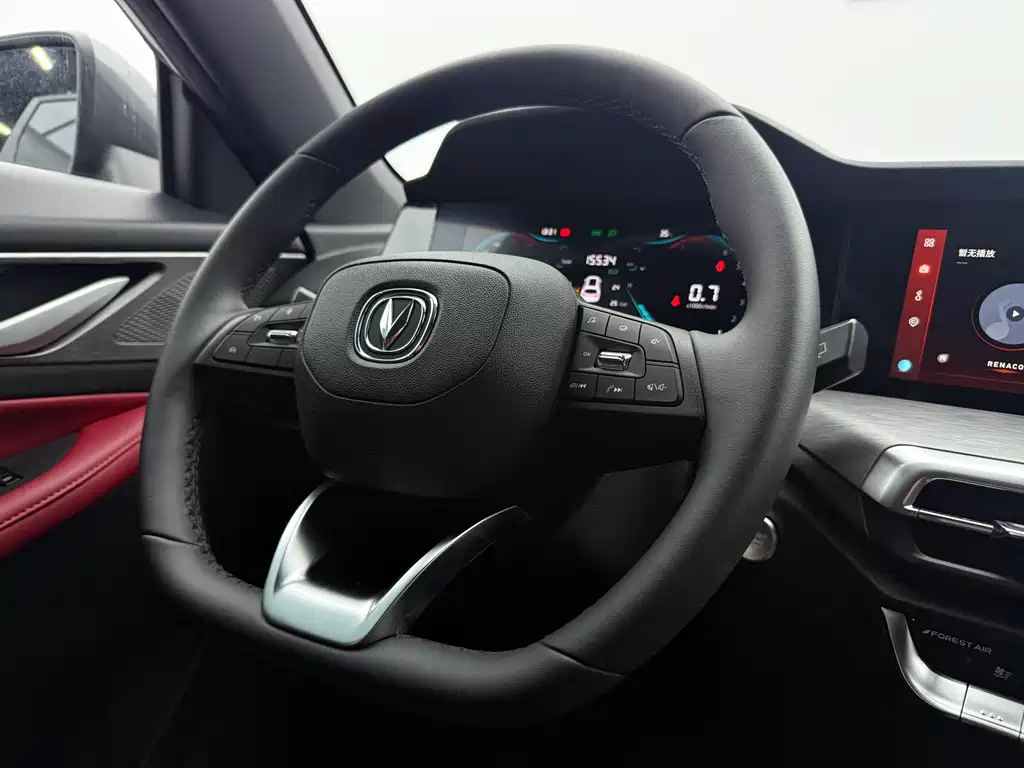 Changan CS35PLUS — фото 13