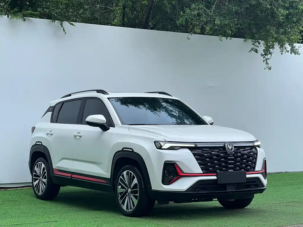 Changan CS35PLUS — фото 3