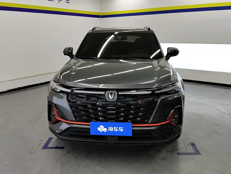 Changan CS35PLUS — фото 2