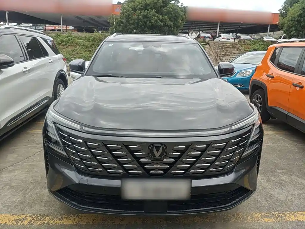 Changan CS75 PLUS — фото 3