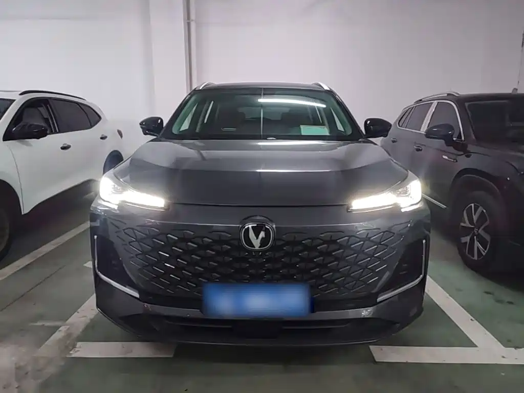 Changan CS55PLUS — фото 3