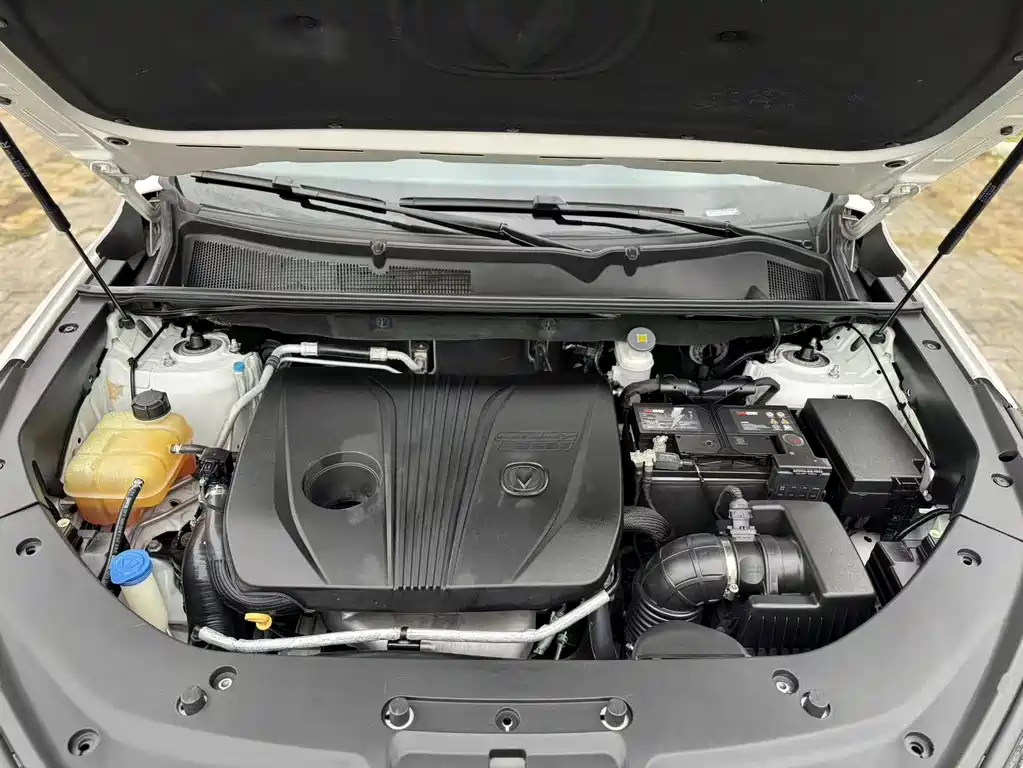 Changan CS75 PLUS — фото 20