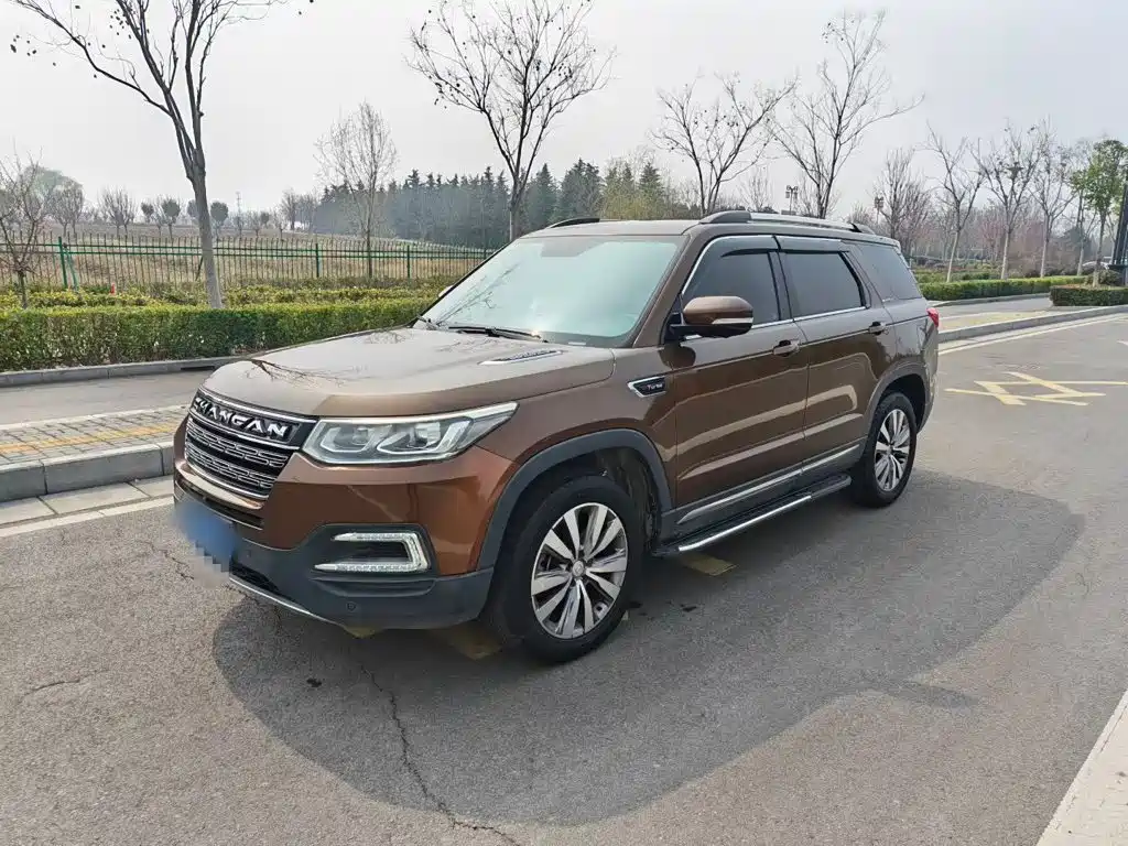 Changan CS95 — фото 2
