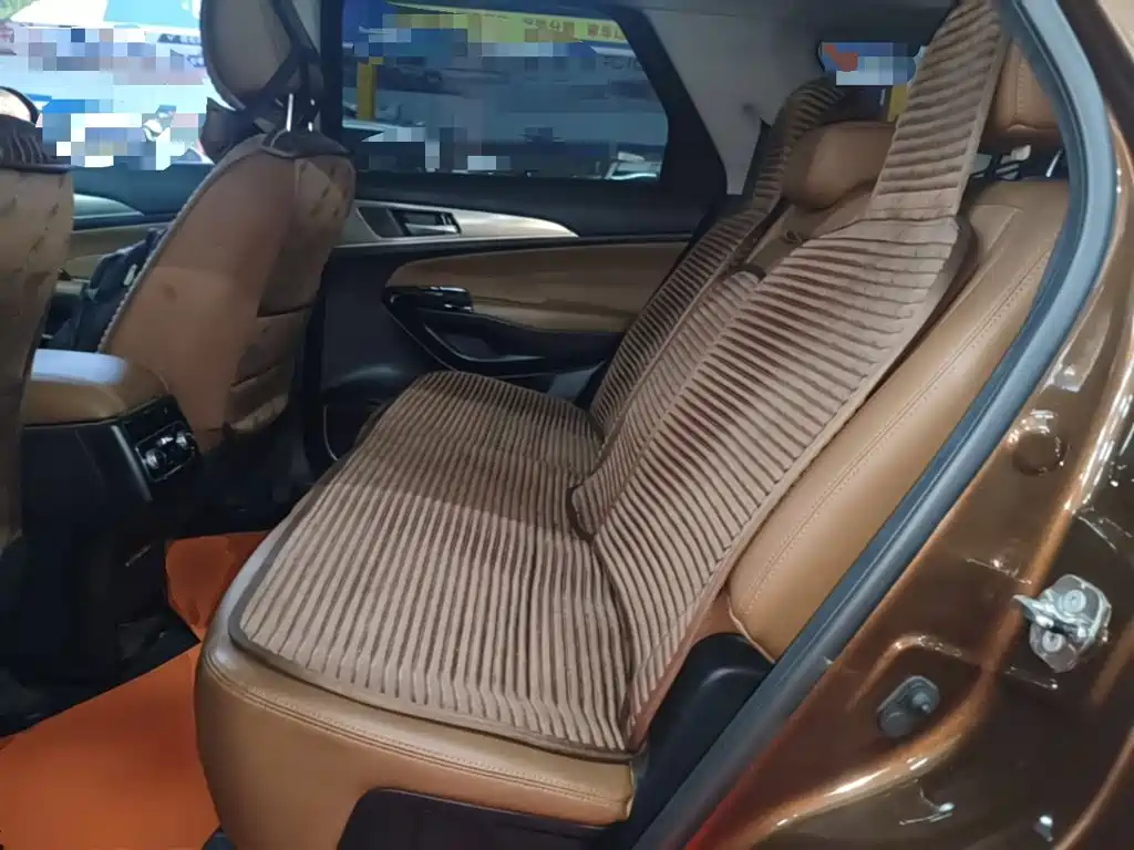 Changan CS95 — фото 17