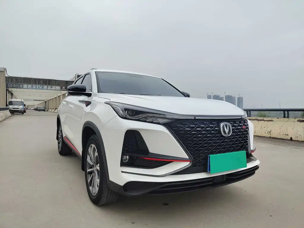 Changan CS75 PLUS — фото 3