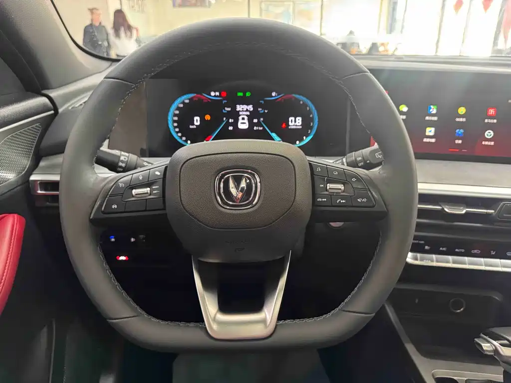 Changan CS35PLUS — фото 17
