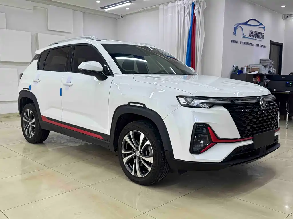 Changan CS35PLUS — фото 3
