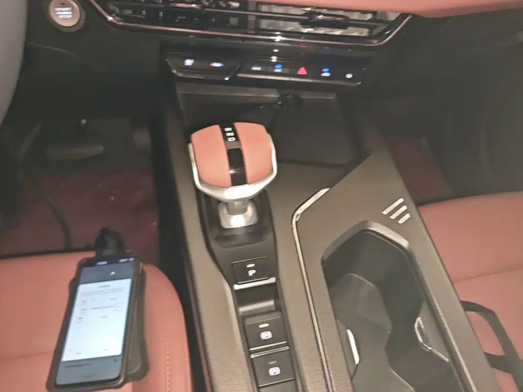 Changan X5 PLUS — фото 14