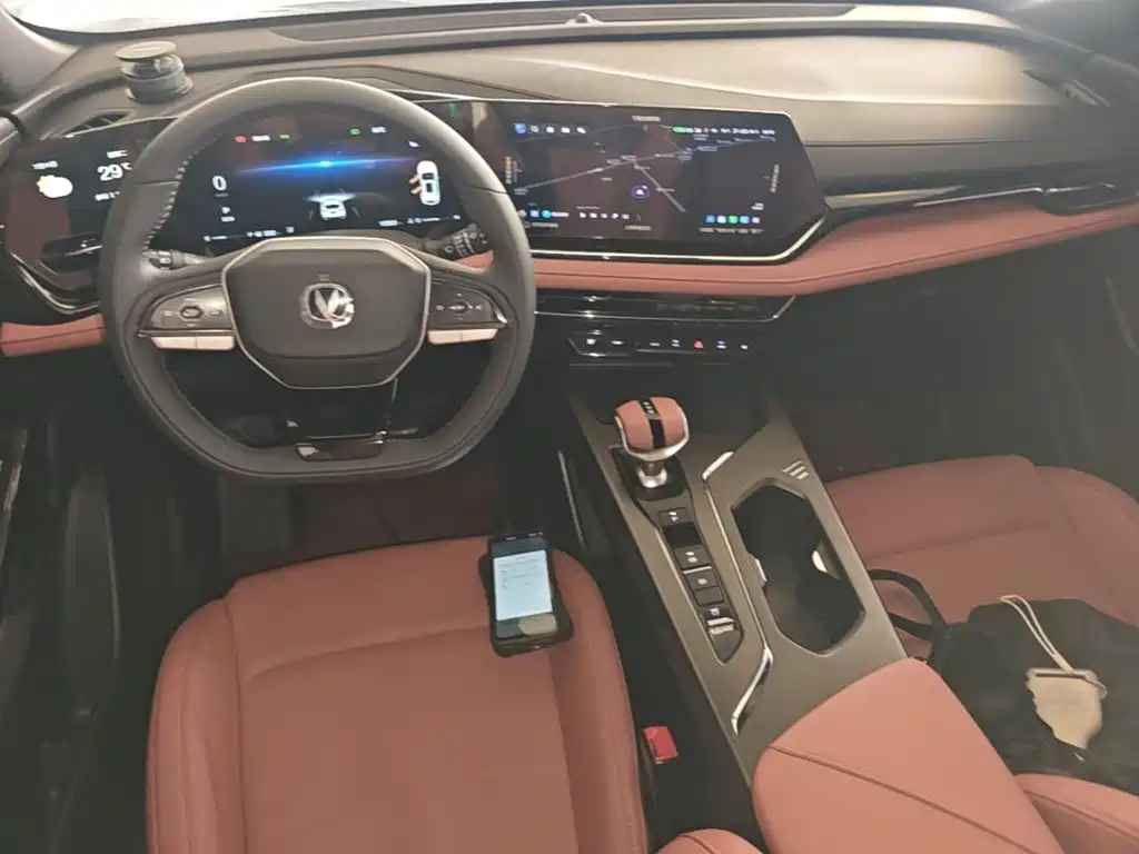 Changan X5 PLUS — фото 10