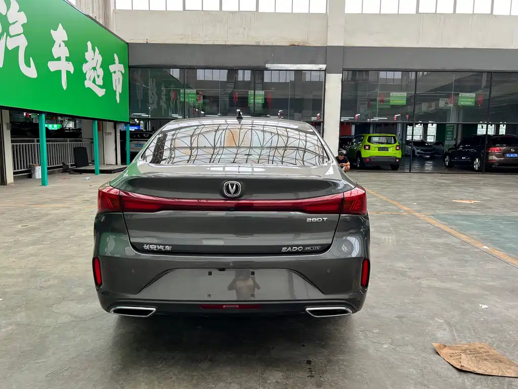 Changan Eado — фото 9