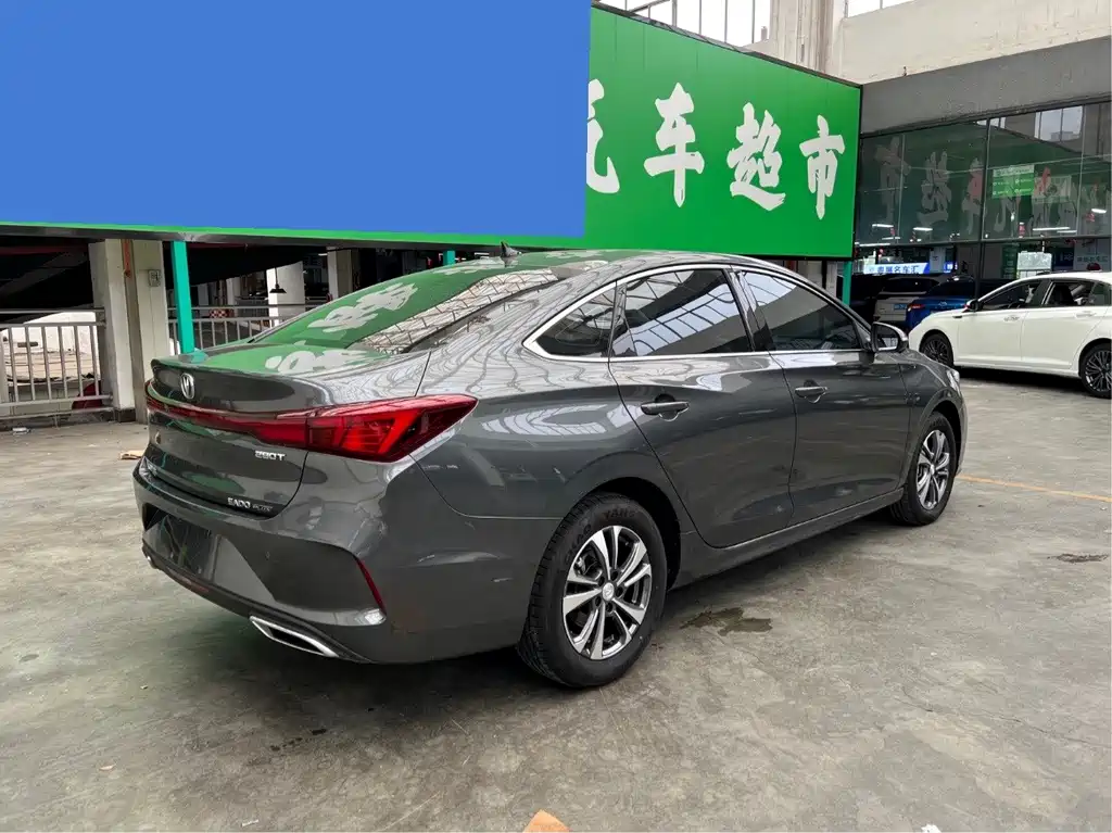 Changan Eado — фото 10