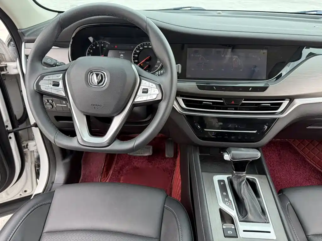 Changan CS35PLUS — фото 14