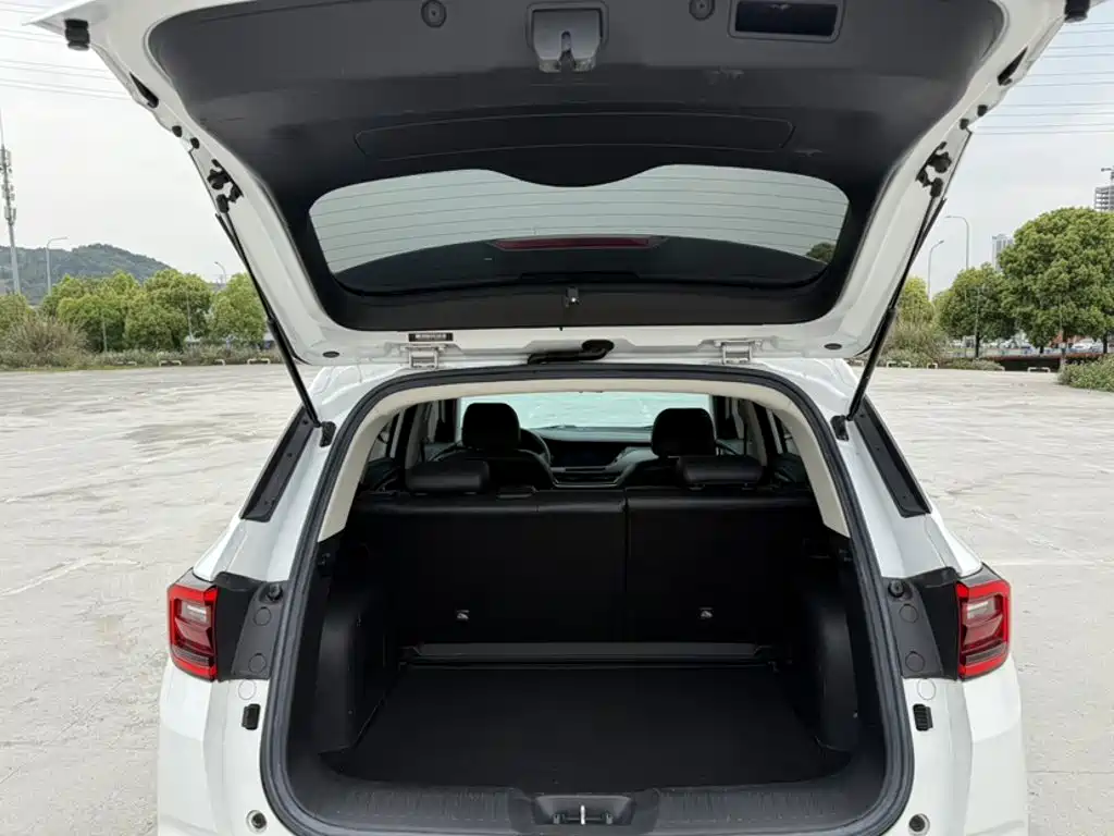 Changan CS35PLUS — фото 10