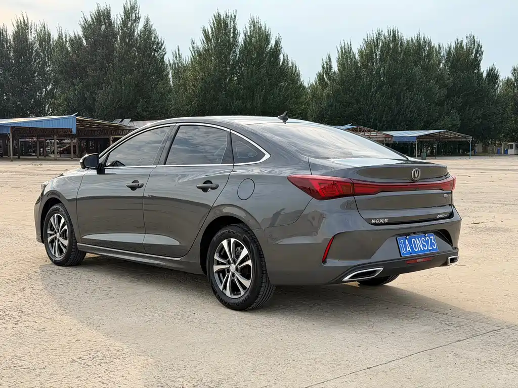 Changan Eado — фото 5