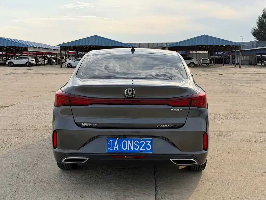 Changan Eado — фото 6