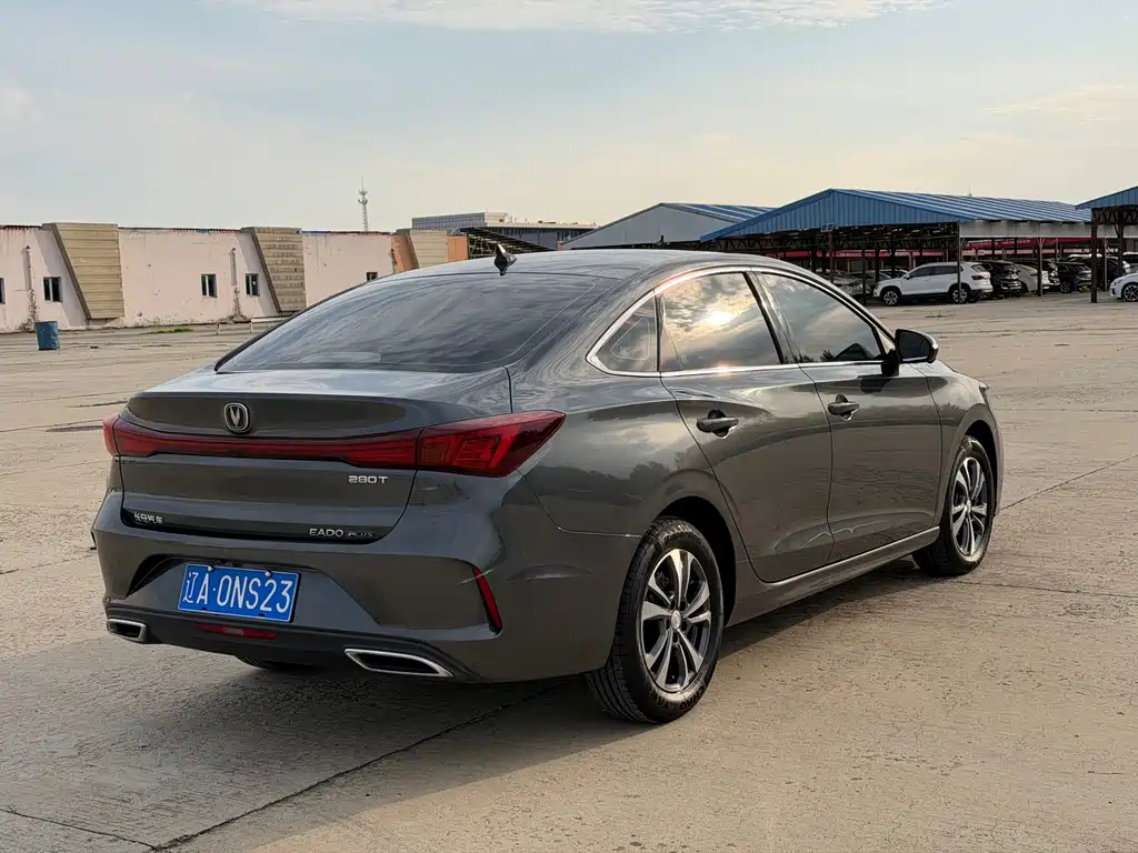 Changan Eado — фото 7