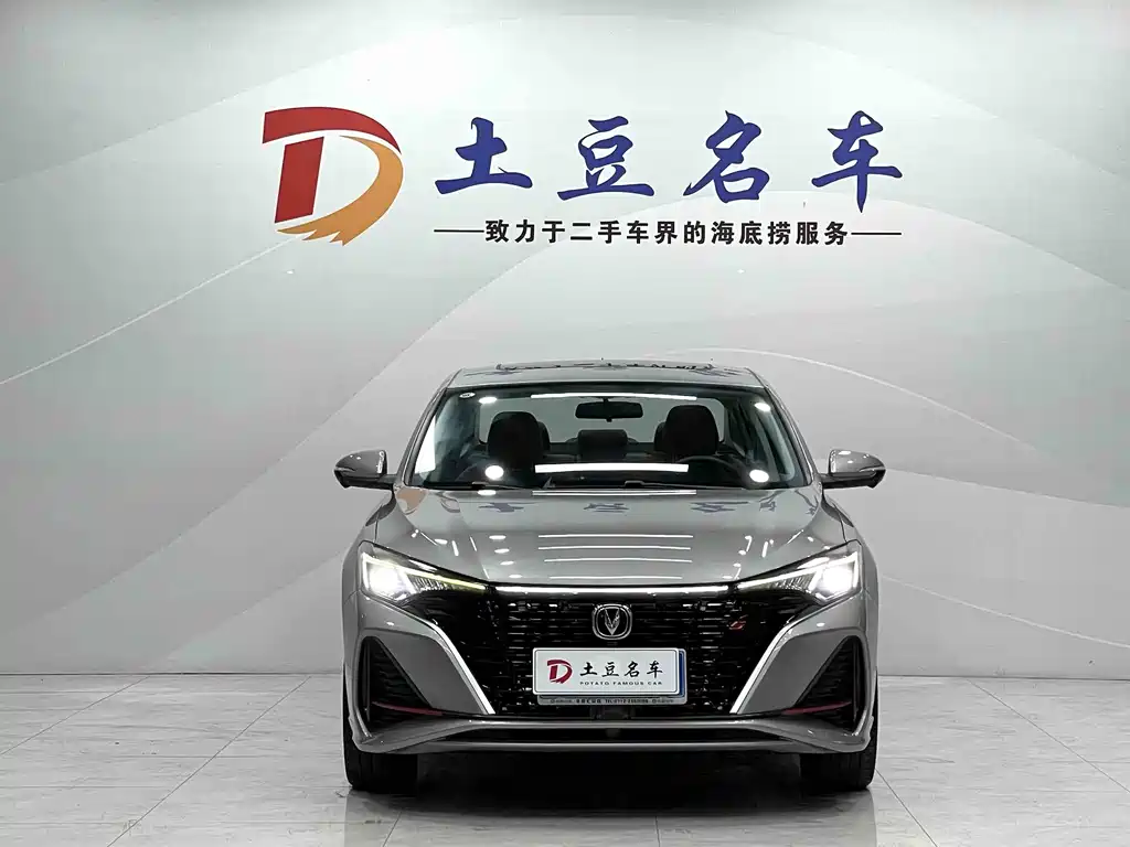 Changan Eado — фото 2