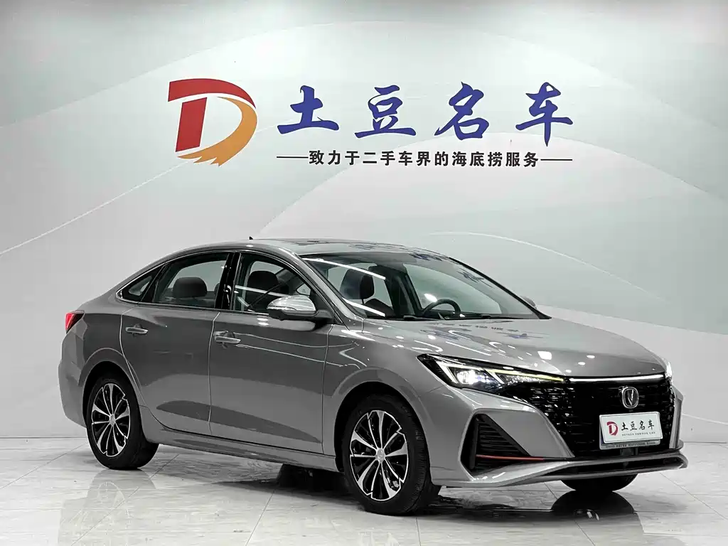 Changan Eado — фото 3