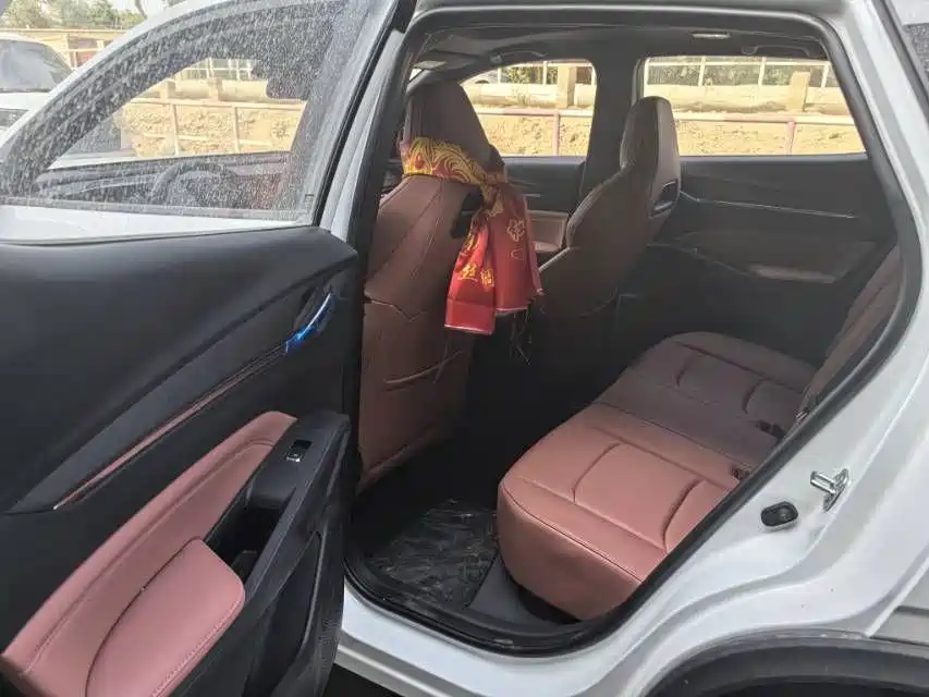 Changan X5 PLUS — фото 11