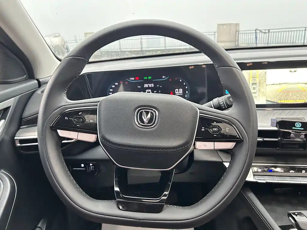 Changan Eado — фото 23