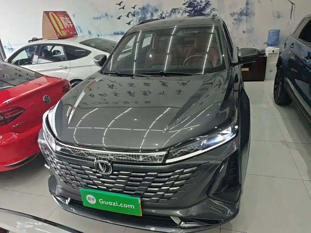 Changan CS75 PLUS — фото 3