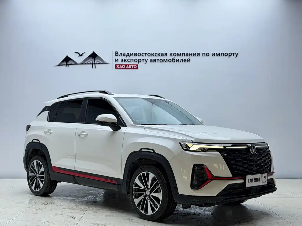 Changan CS35PLUS — фото 3