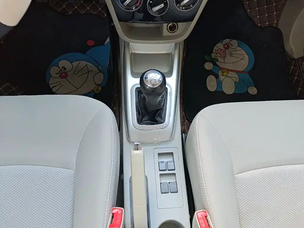 Changan V3 — фото 14