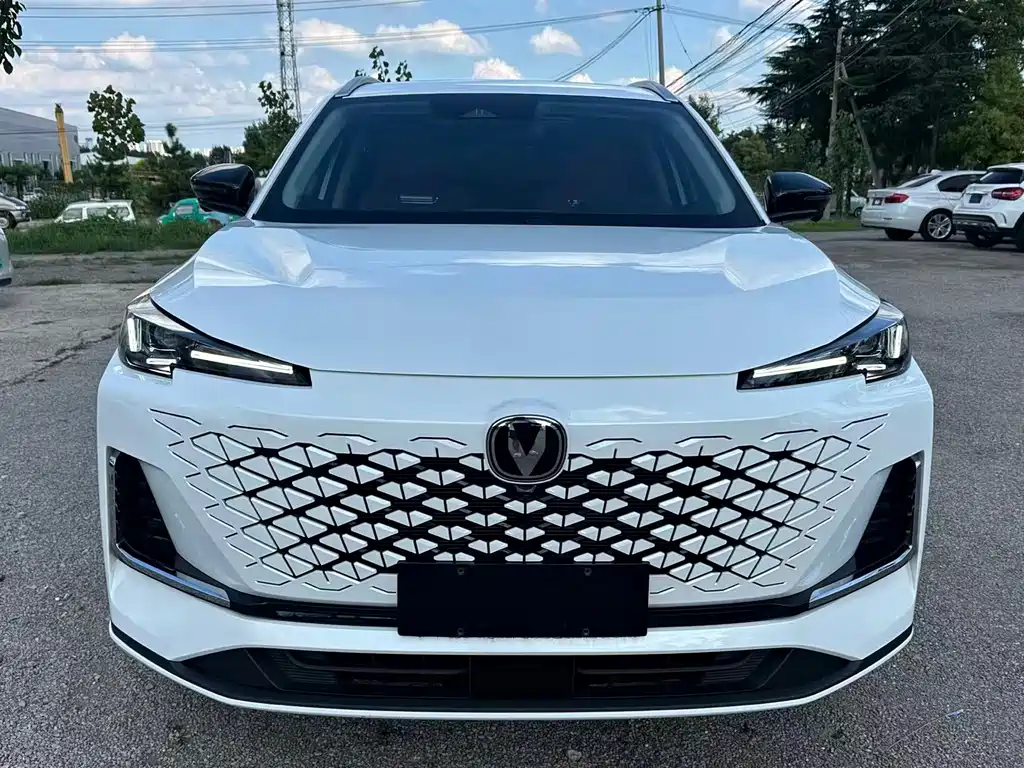 Changan CS55PLUS — фото 2