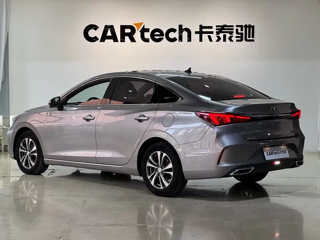 Changan Eado — фото 6