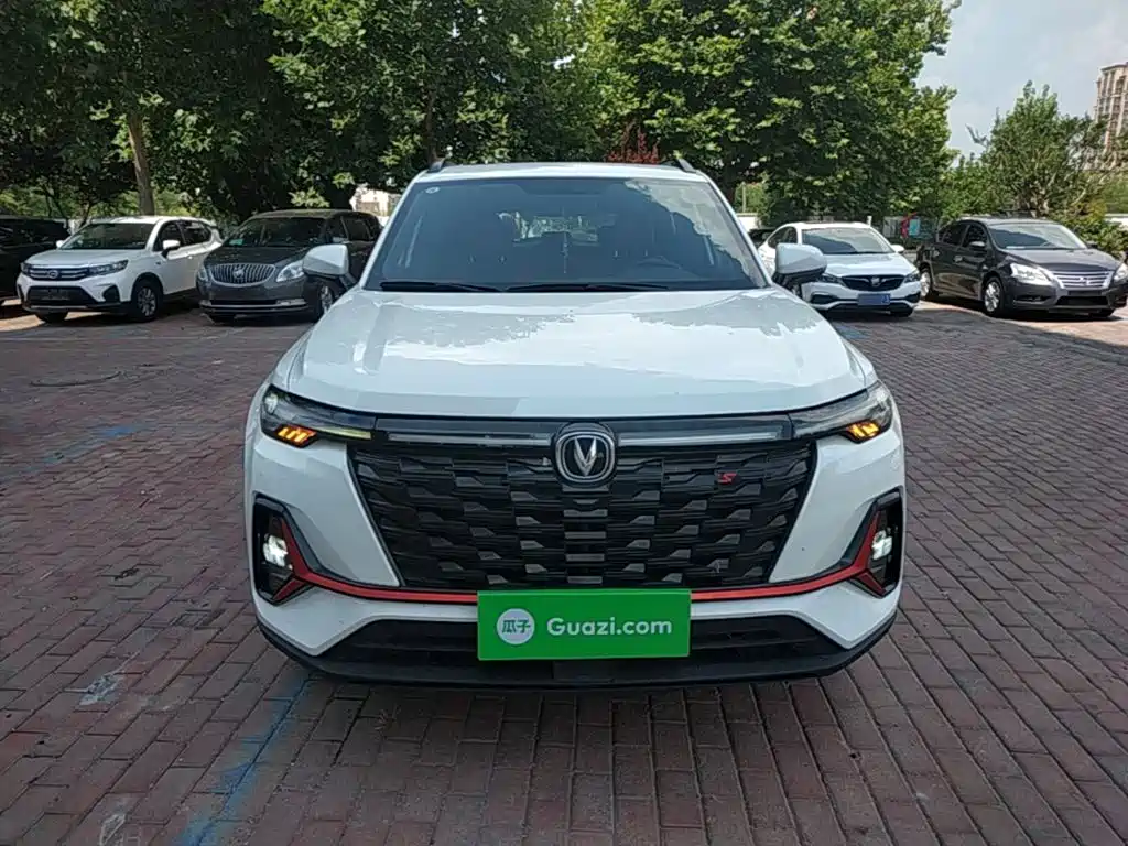 Changan CS35PLUS — фото 3