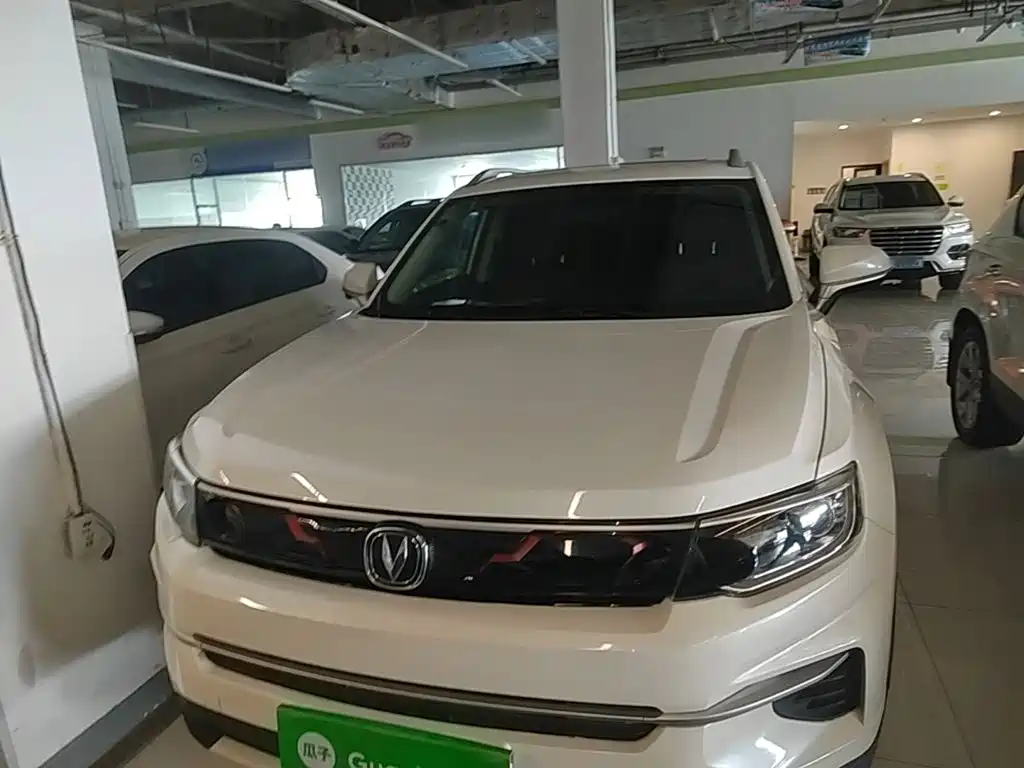 Changan CS35PLUS — фото 3