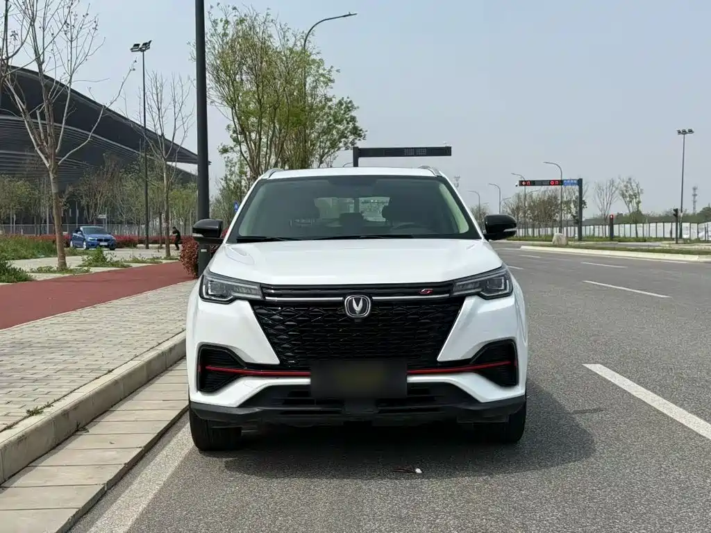 Changan CS55PLUS — фото 3