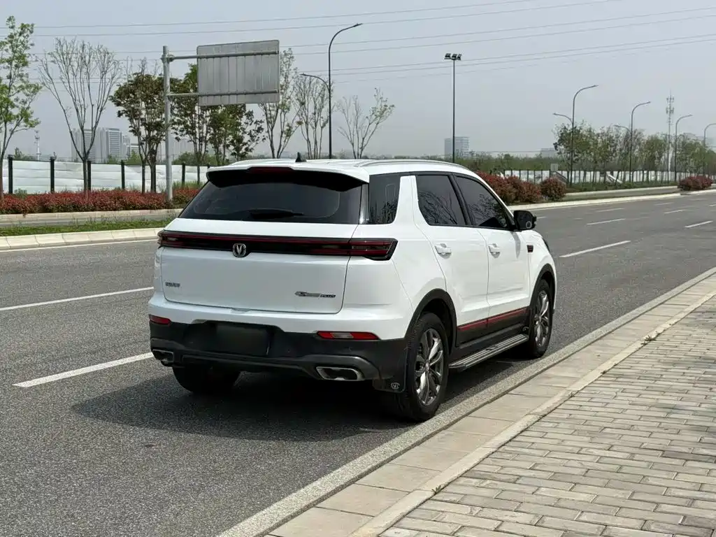 Changan CS55PLUS — фото 7