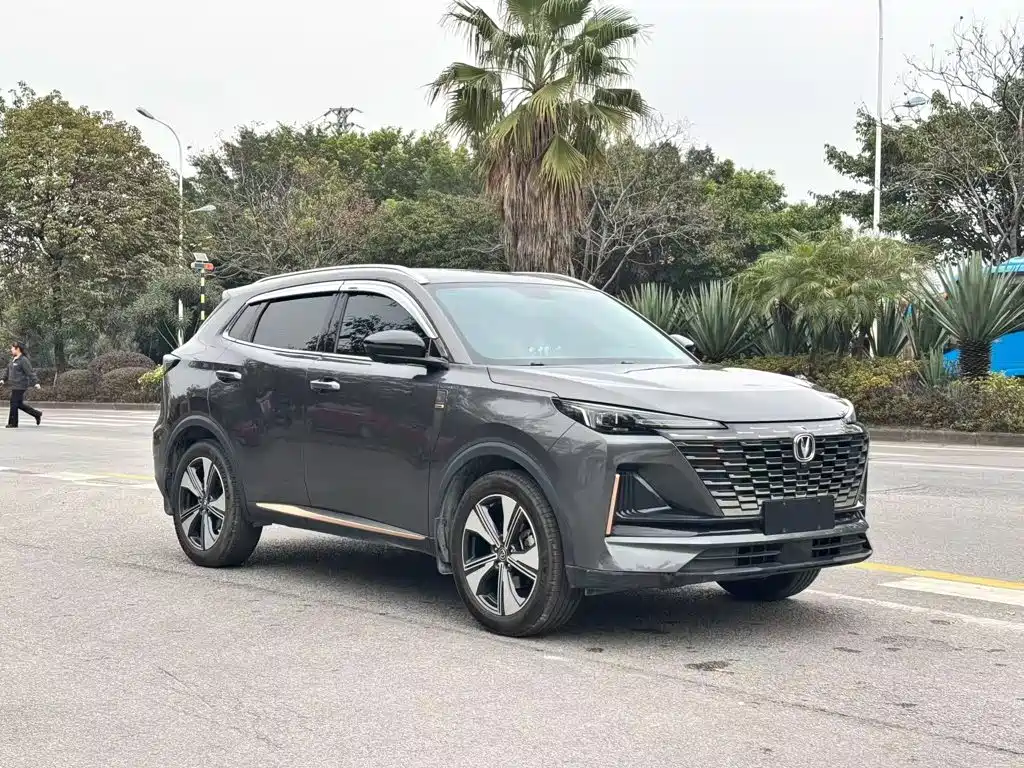 Changan CS55PLUS — фото 4