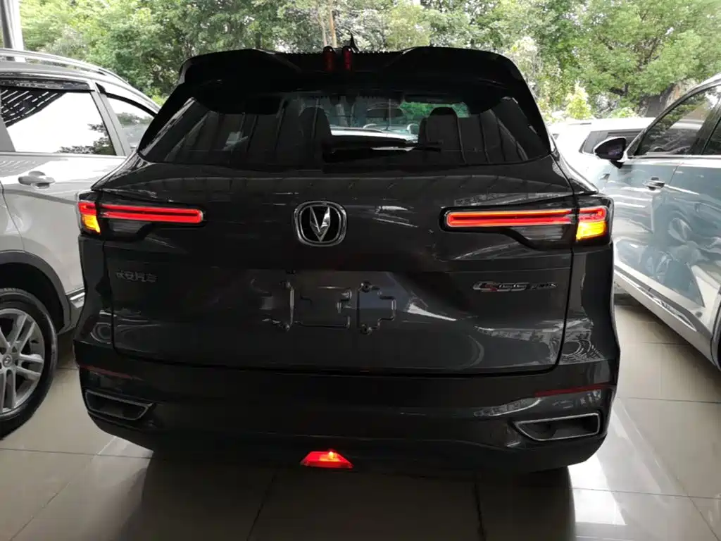 Changan CS55PLUS — фото 6