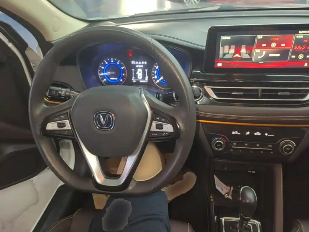Changan Eado DT — фото 10