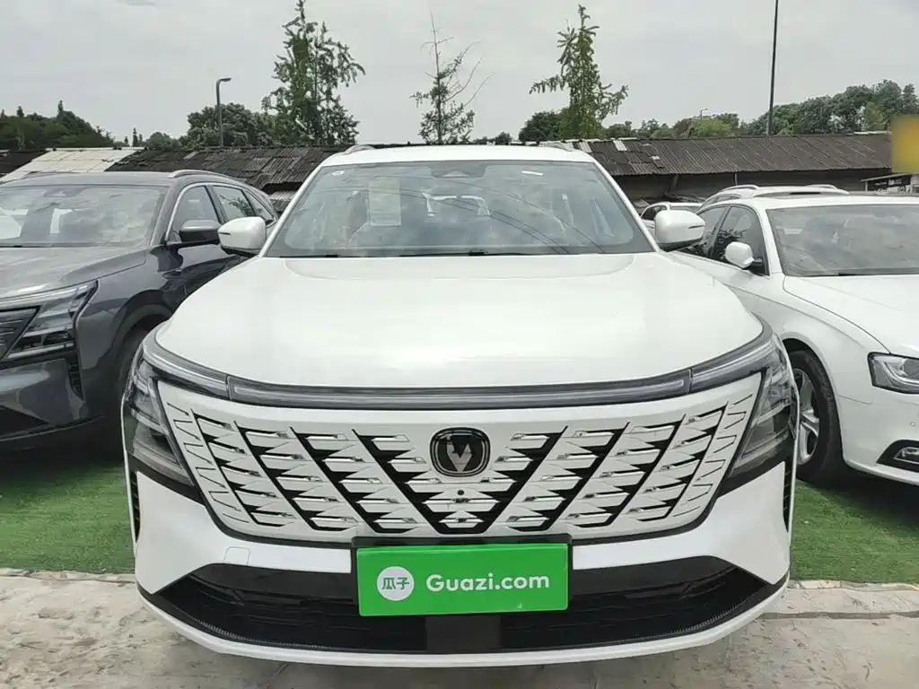 Changan CS75 PLUS — фото 3