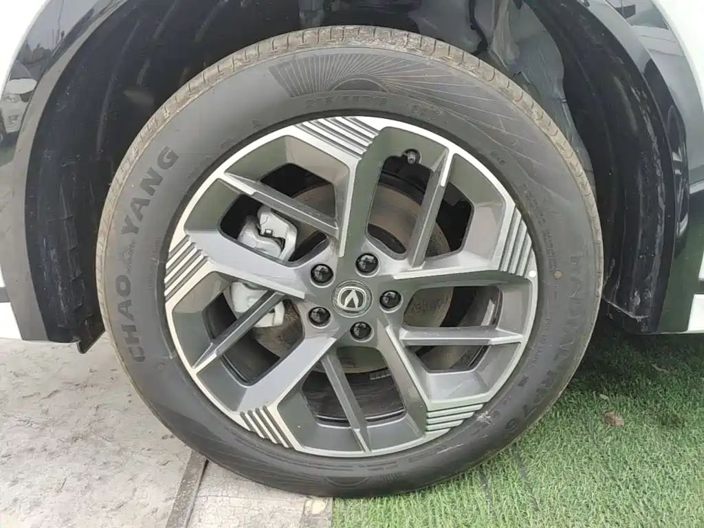 Changan CS75 PLUS — фото 23